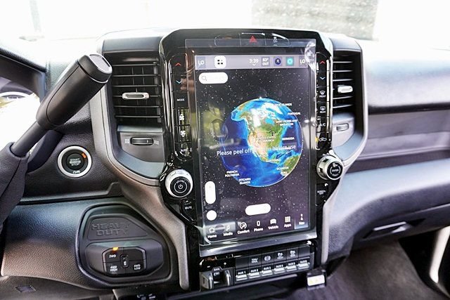New 2026 RAM 2500 Tradesman AWD/4WD image 32