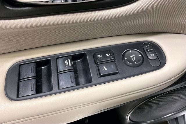 Used 2018 Honda HR-V LX image 38