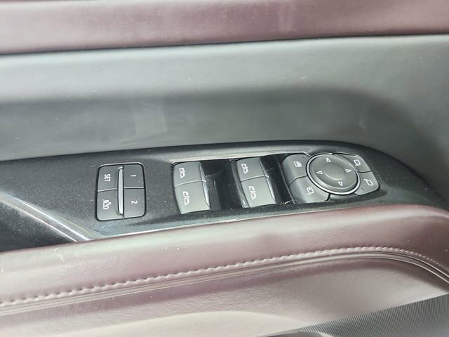 Used 2021 Cadillac Escalade Sport Platinum image 38