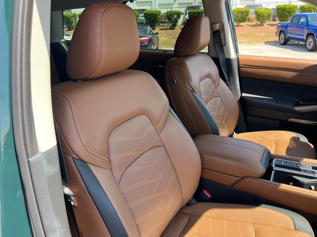 Used 2025 Nissan Pathfinder Platinum w/ Cargo Package FWD image 35
