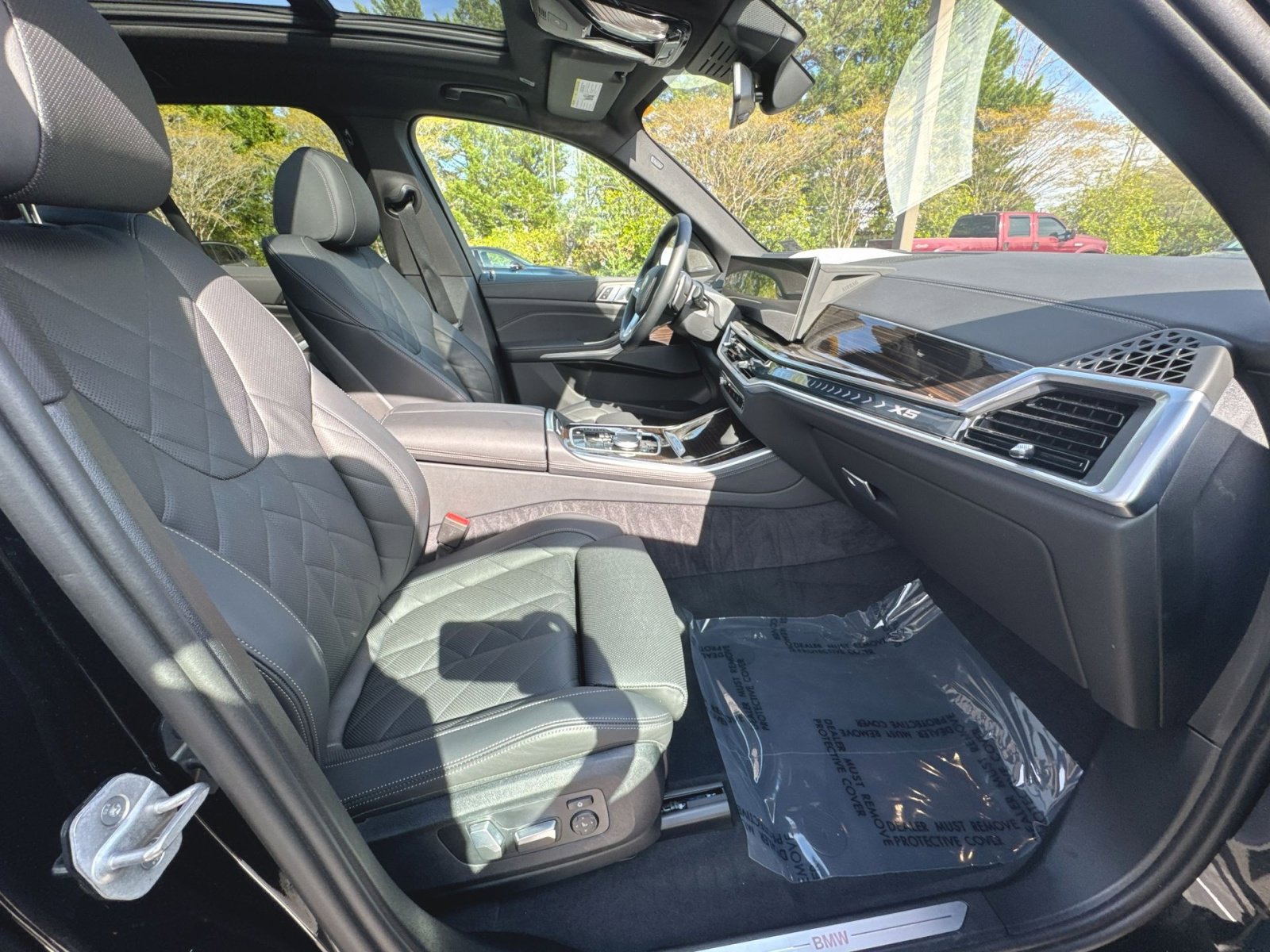Certified 2025 BMW X5 xDrive40i w/ Premium Package image 33