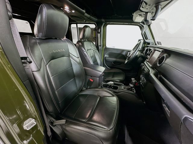 Used 2022 Jeep Wrangler Unlimited Sahara w/ Cold Weather Group image 28