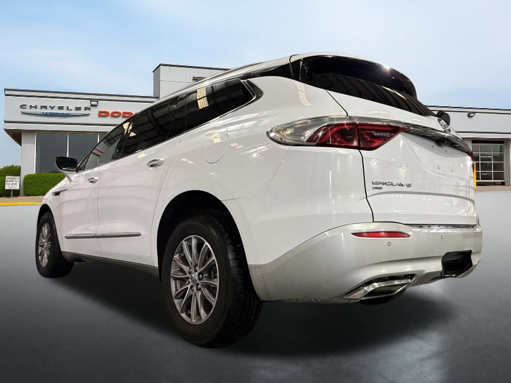 Used 2024 Buick Enclave Premium image 11