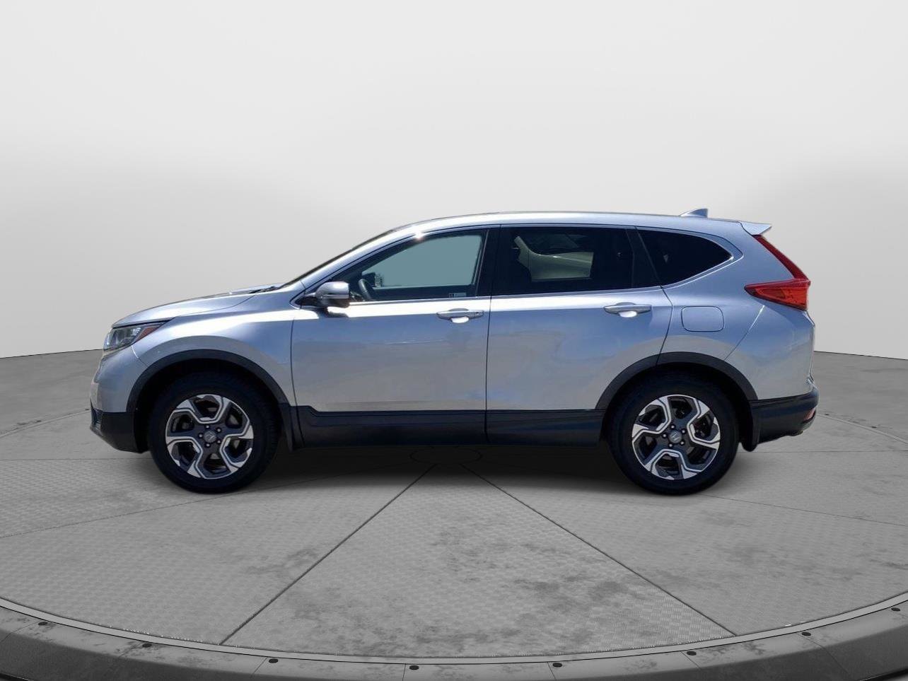 Used 2018 Honda CR-V EX image 6