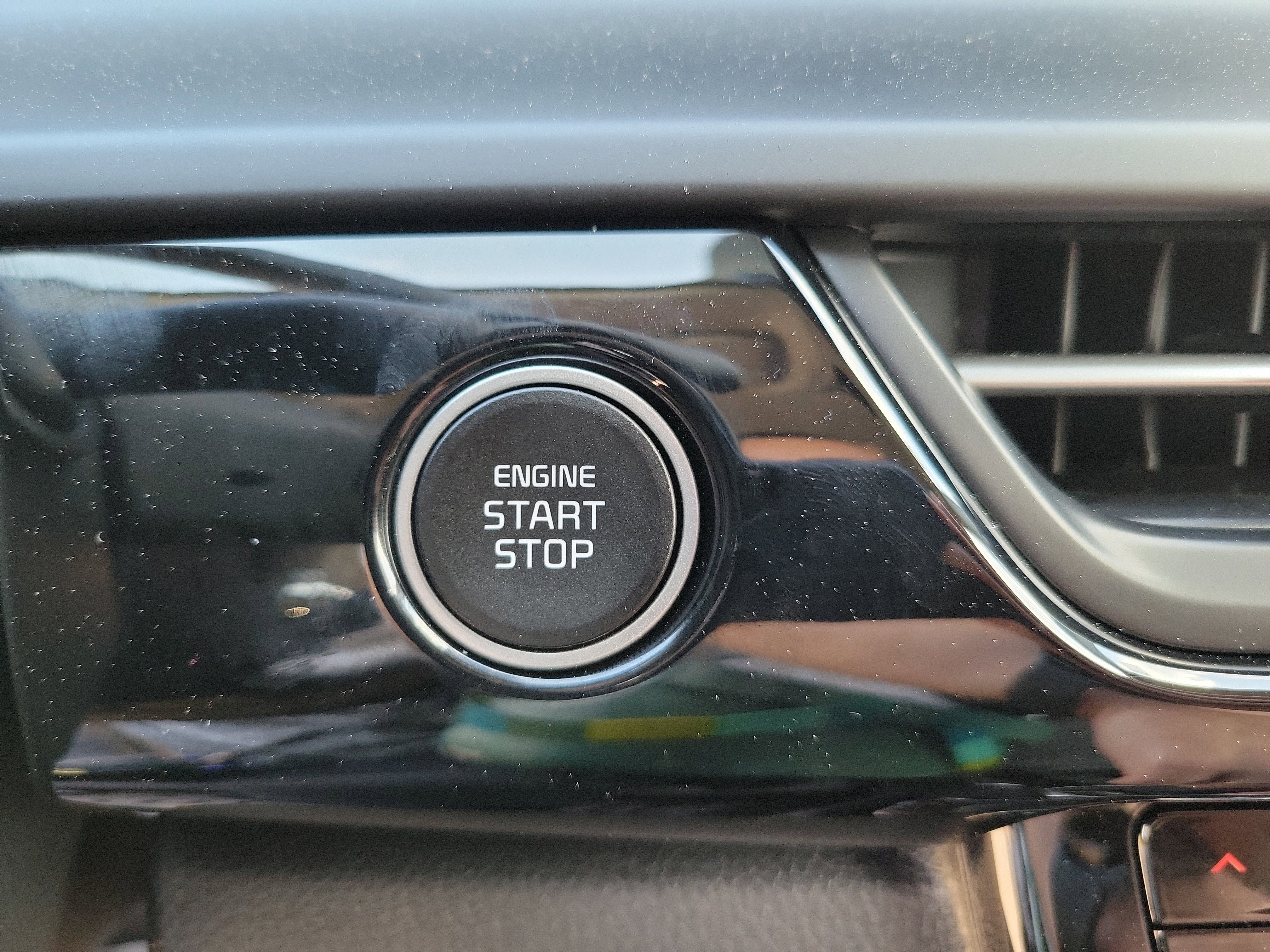 New 2026 Kia Seltos S image 13