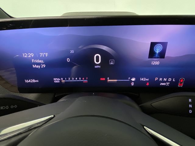 Certified 2025 Buick Enclave Sport Touring AWD/4WD image 17