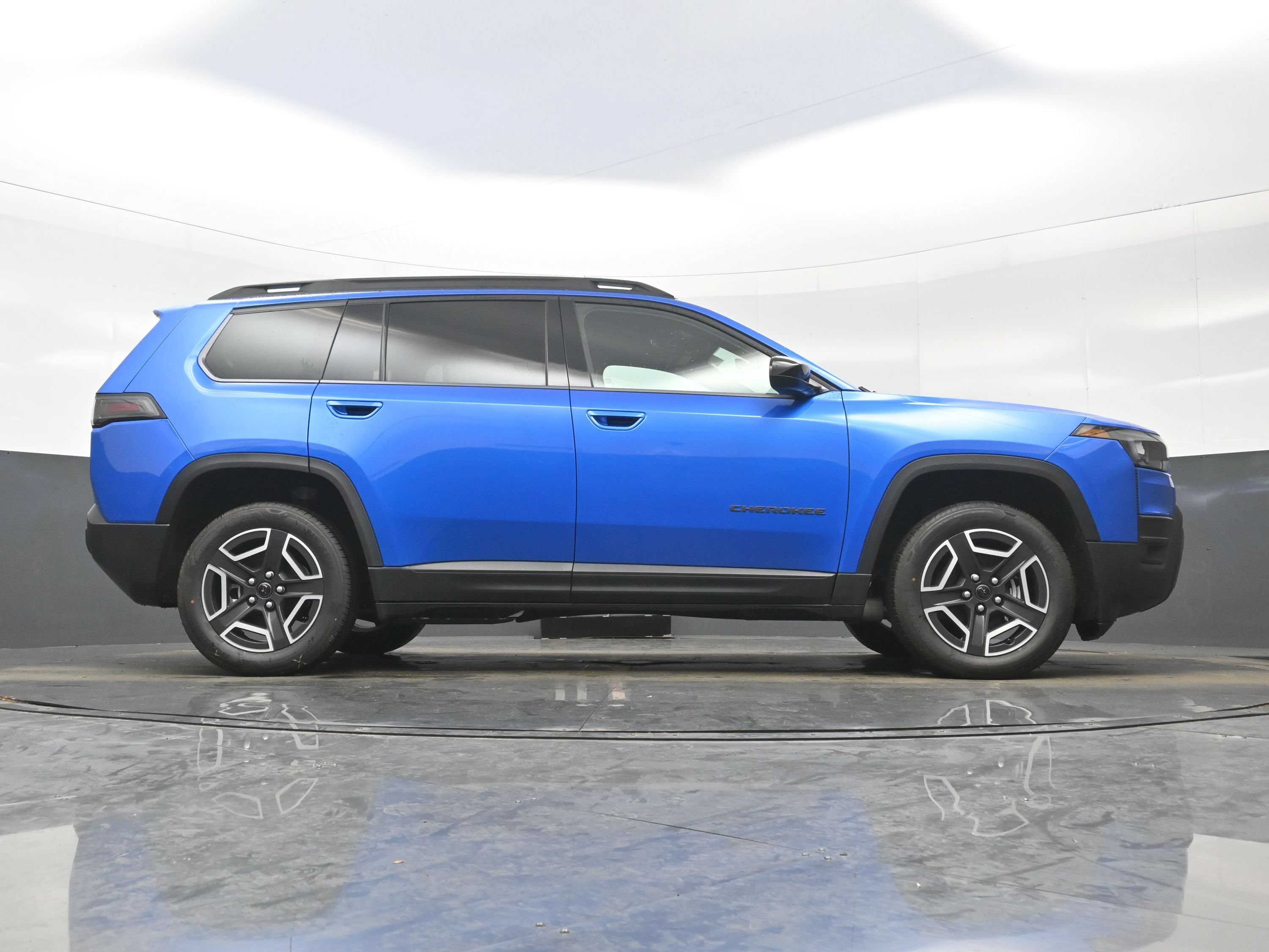 New 2026 Jeep Cherokee Laredo AWD/4WD image 19