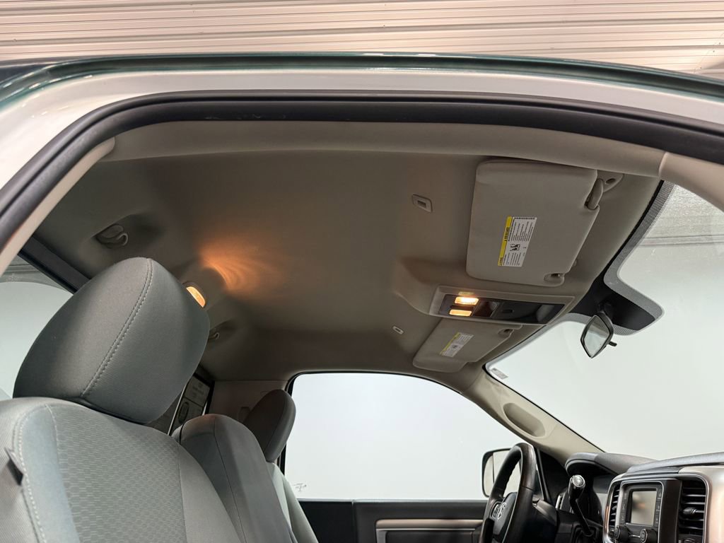 Used 2018 RAM 3500 SLT w/ Snow Chief Group image 13