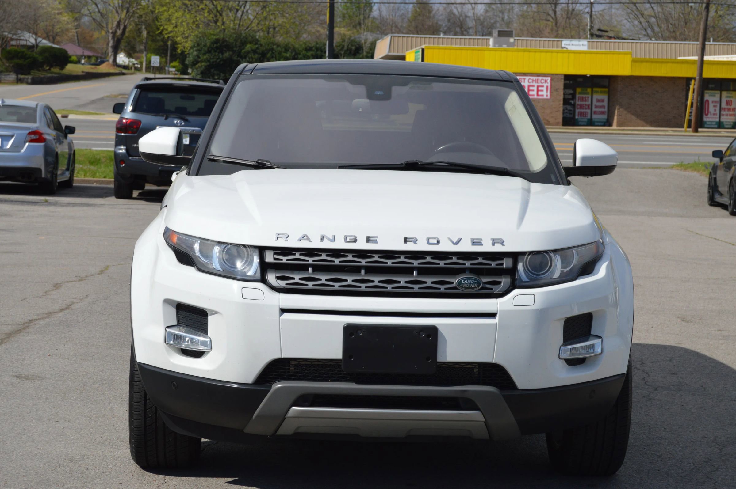 Used 2015 Land Rover Range Rover Evoque Pure Plus AWD/4WD image 3