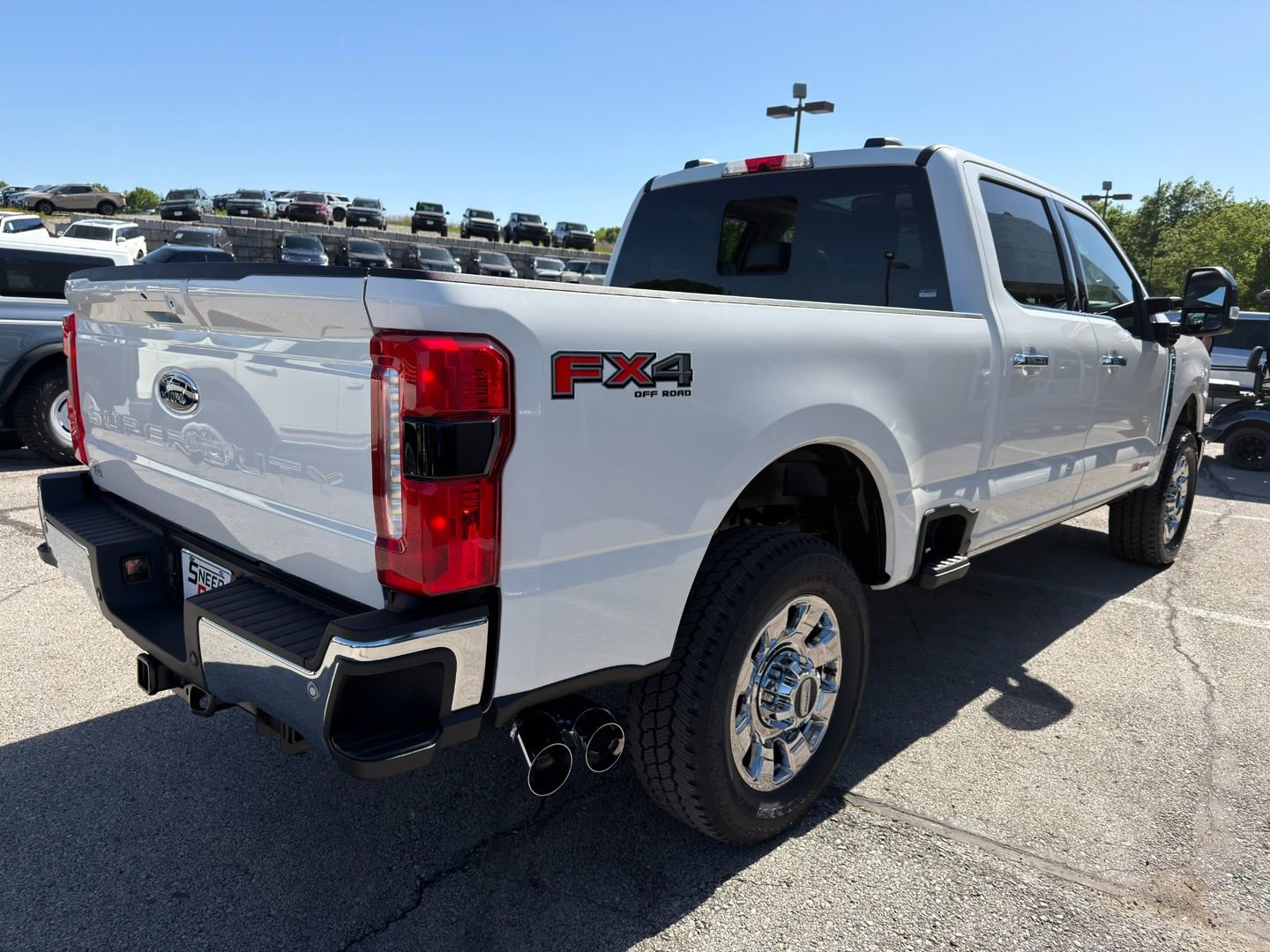 New 2026 Ford F350 Lariat AWD/4WD image 7