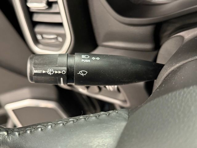 Used 2022 RAM 3500 Laramie image 24