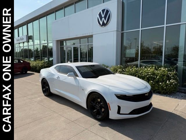 Used 2022 Chevrolet Camaro LT RWD image 1