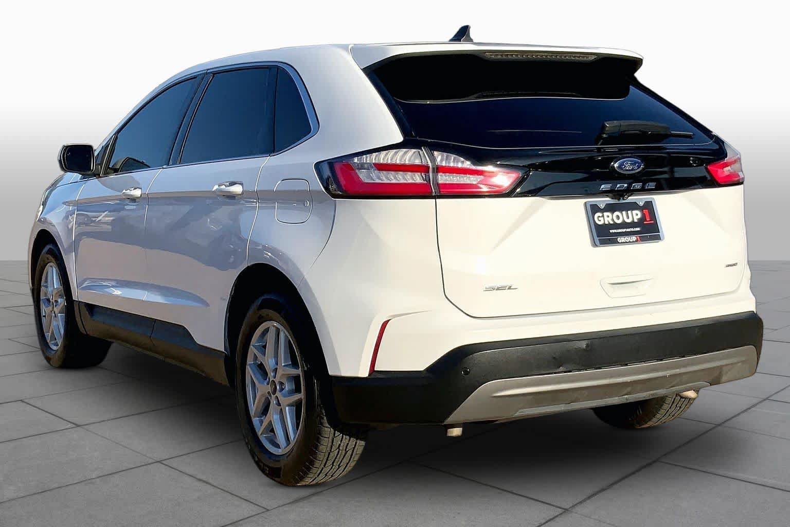 Used 2022 Ford Edge SEL AWD/4WD image 12