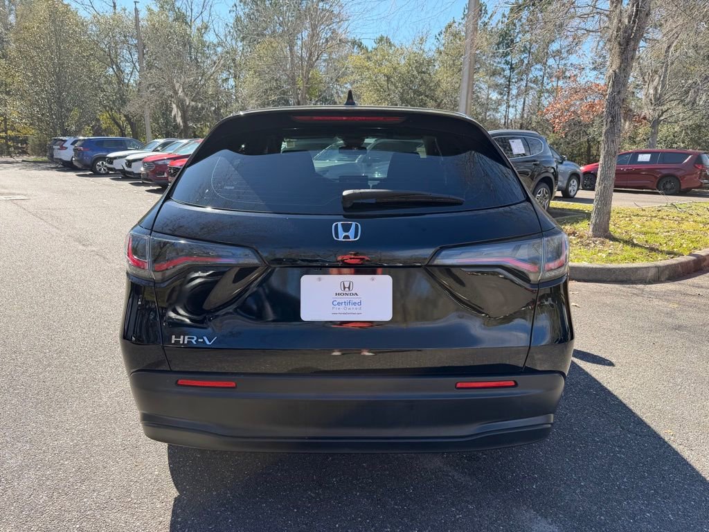 Certified 2023 Honda HR-V LX image 5