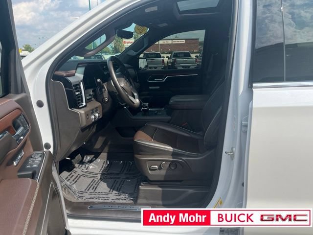 Used 2023 GMC Sierra 1500 Denali w/ Denali Reserve Package AWD/4WD image 18