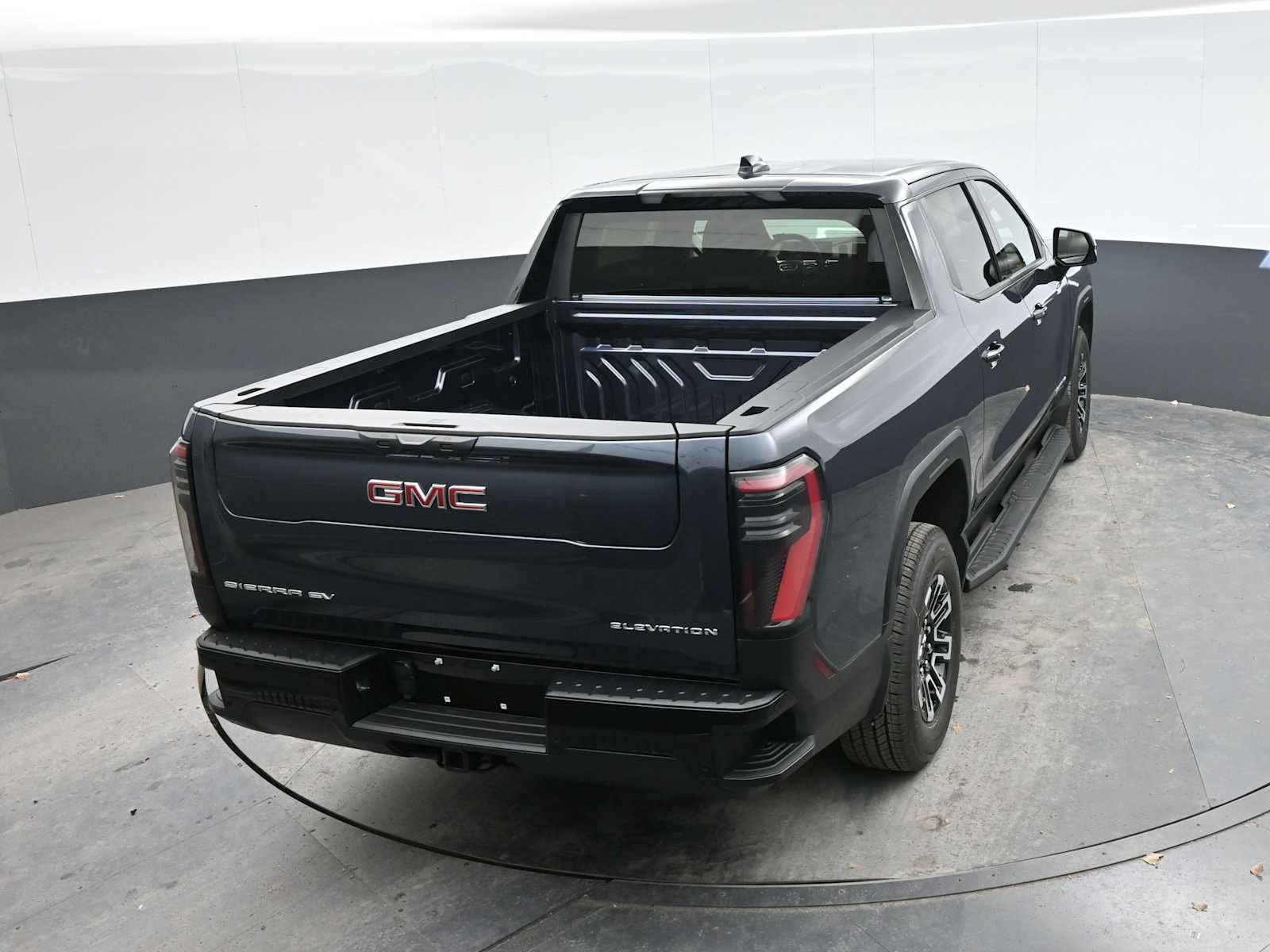 New 2026 GMC Sierra EV Elevation AWD/4WD image 35