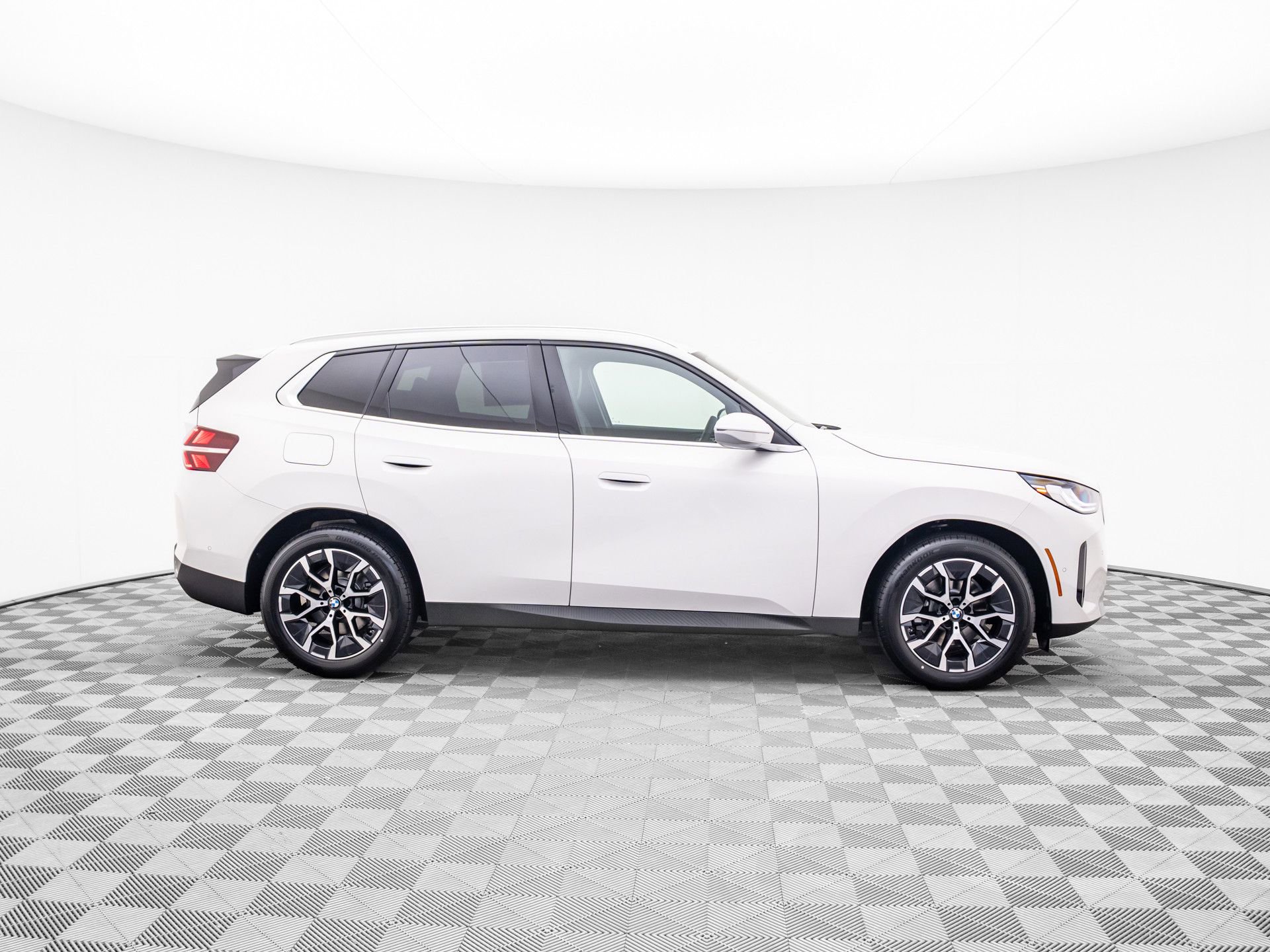 Certified 2026 BMW X3 xDrive30 AWD/4WD image 6