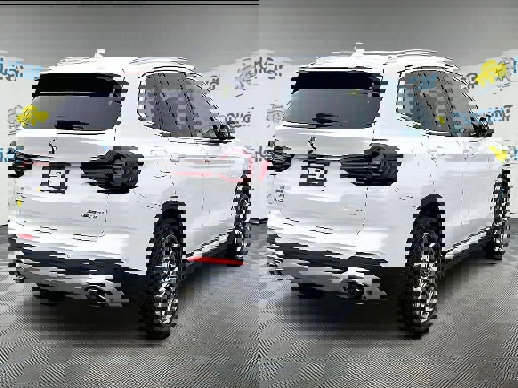 Used 2022 BMW X3 xDrive30i AWD/4WD image 6