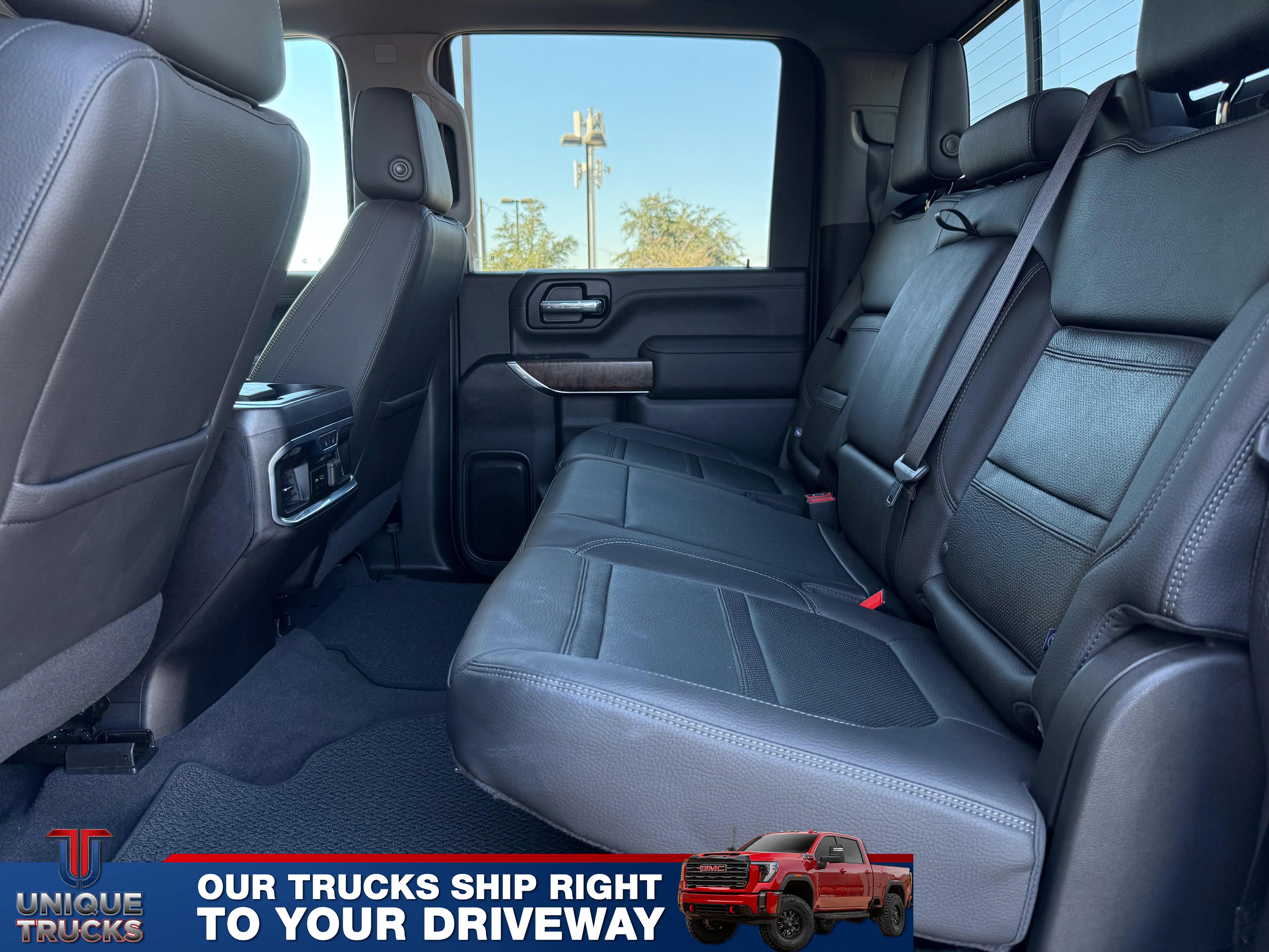 Used 2020 GMC Sierra 2500 Denali w/ Denali Ultimate Package image 23