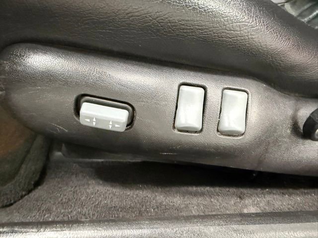 Used 2001 Pontiac Firebird Formula w/ Protection Group image 17