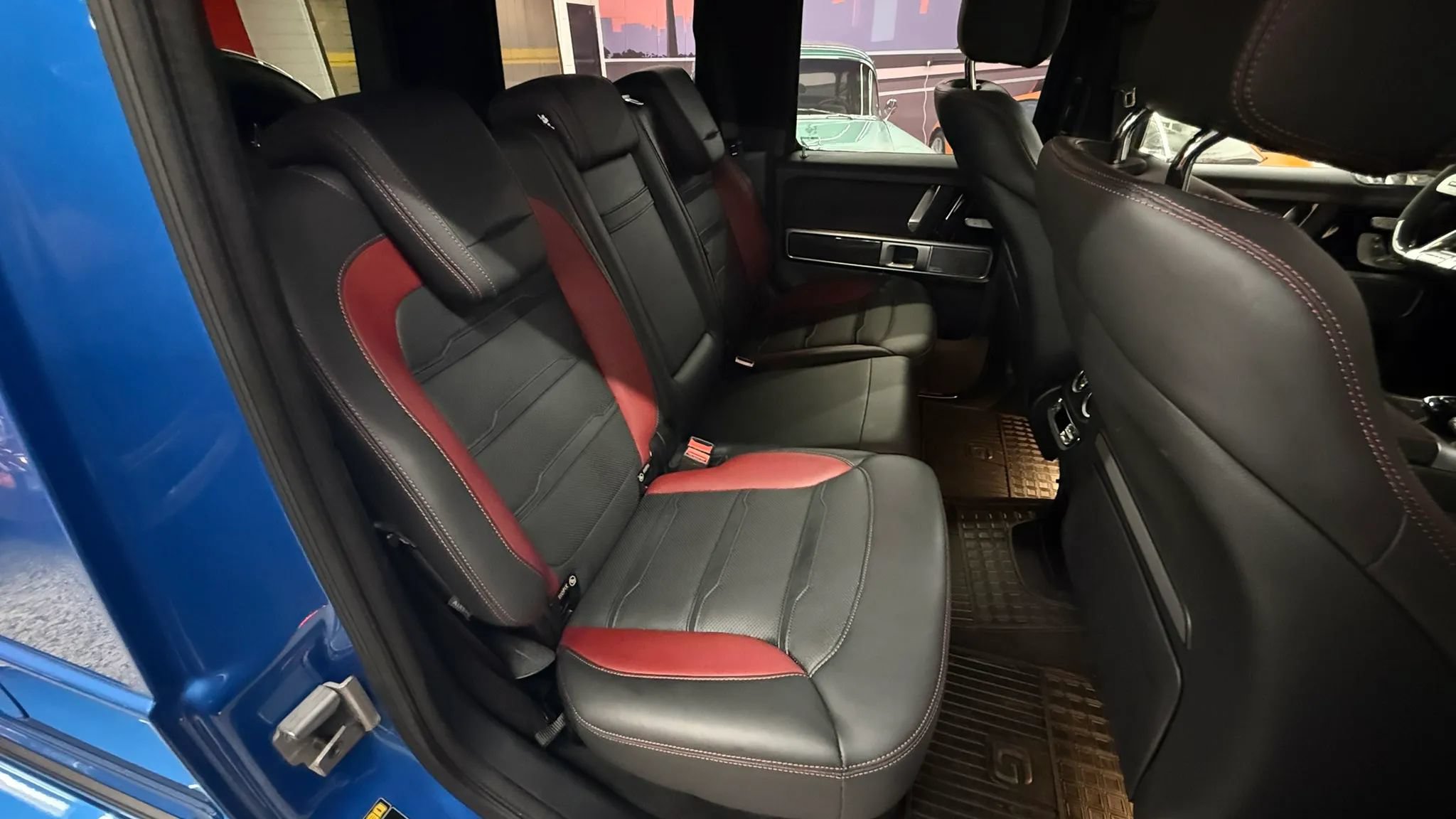 Used 2024 Mercedes-Benz G 63 AMG 4MATIC w/ Manufactur Interior Package image 23