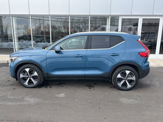 Certified 2025 Volvo XC40 B5 Plus video 2