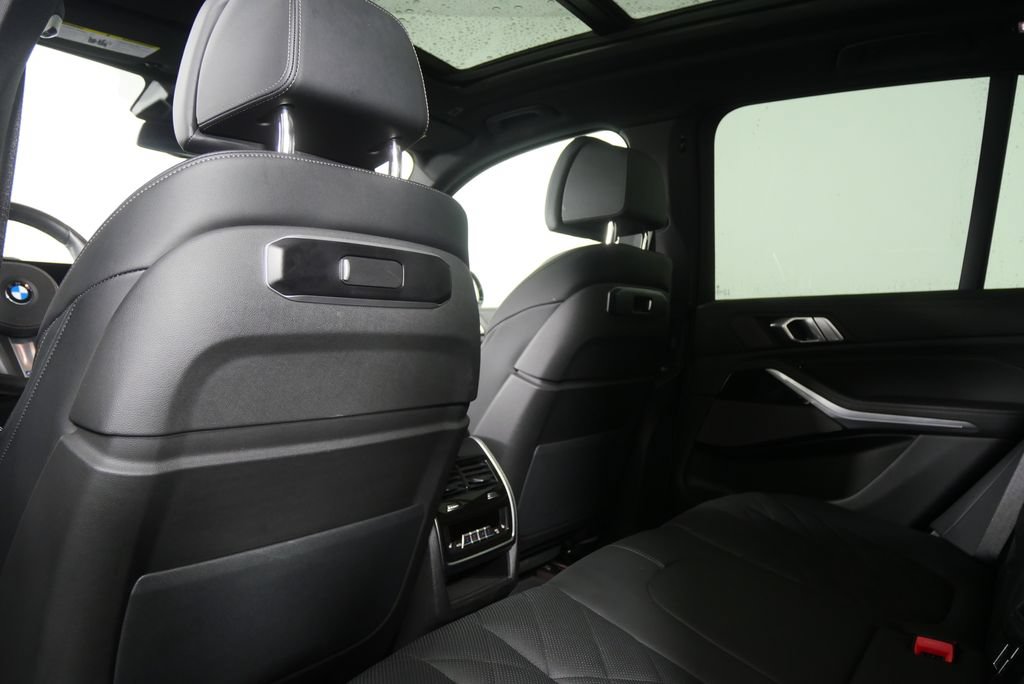 Certified 2026 BMW X5 sDrive40i w/ M Sport Package RWD image 15