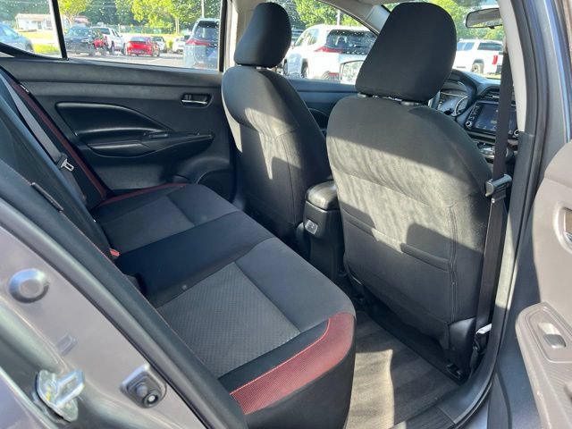 Used 2024 Nissan Versa SR FWD image 17