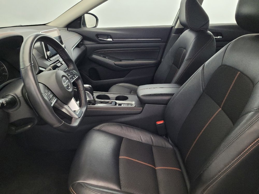 Used 2022 Nissan Altima 2.5 SR AWD/4WD image 17