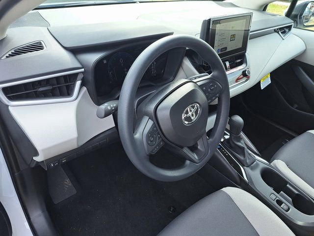 Used 2026 Toyota Corolla LE image 13