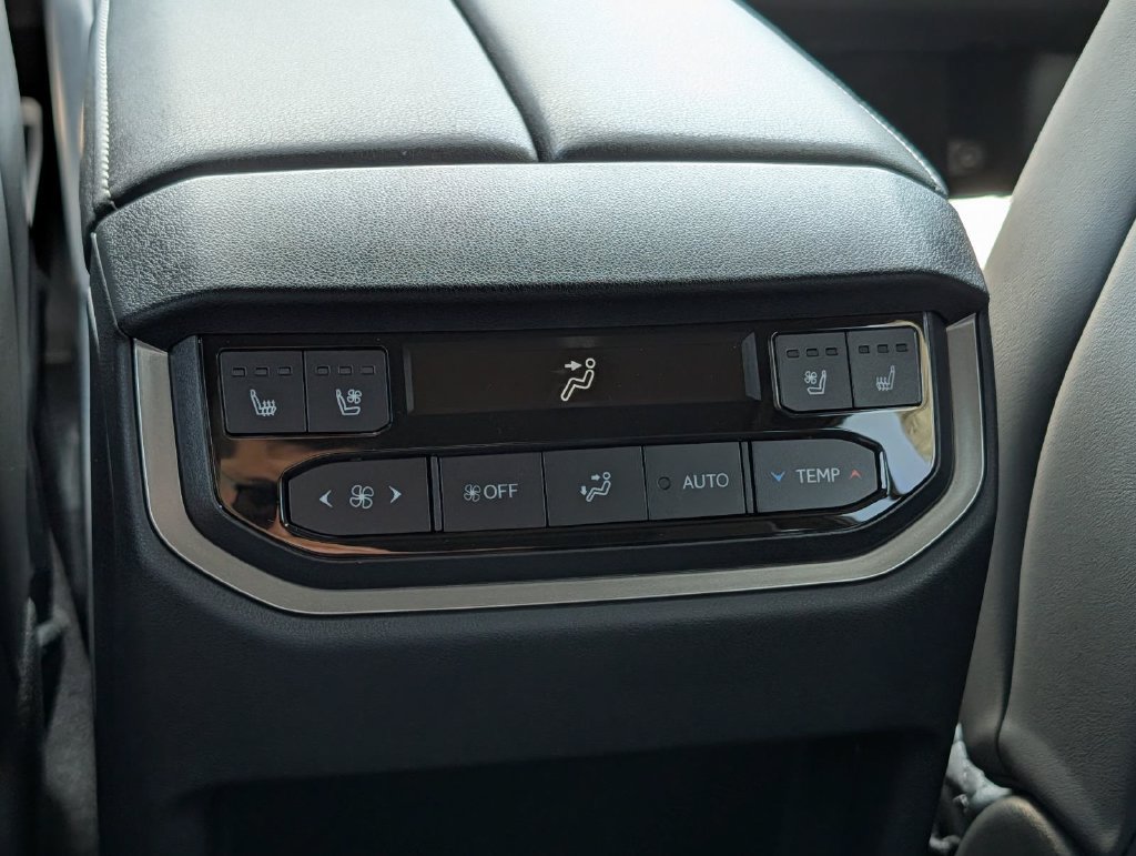 New 2026 Lexus TX 500h AWD w/ Technology Package image 11