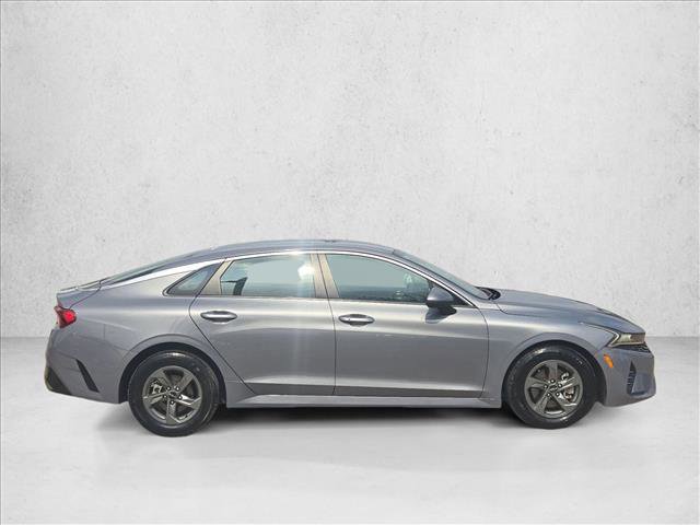 Used 2022 Kia K5 LXS image 4