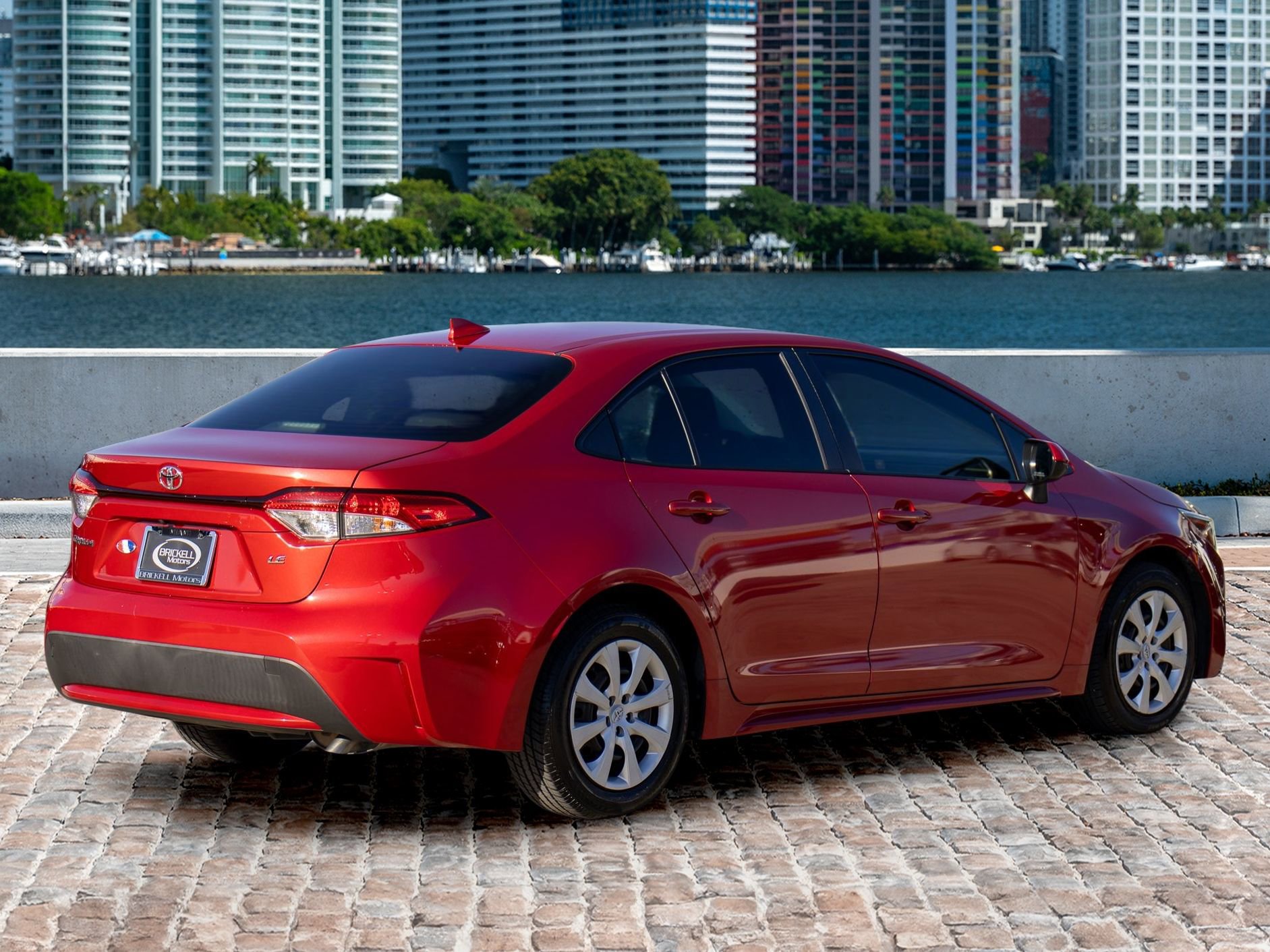 Used 2020 Toyota Corolla LE image 5