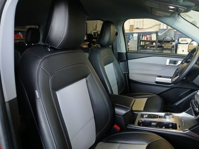 Used 2023 Ford Explorer XLT w/ Equipment Group 202A image 51