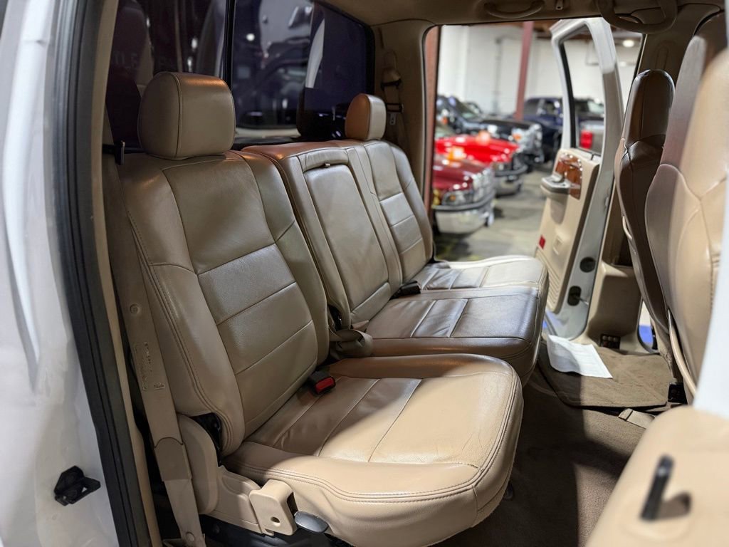 Used 2004 Ford F250 Lariat image 24
