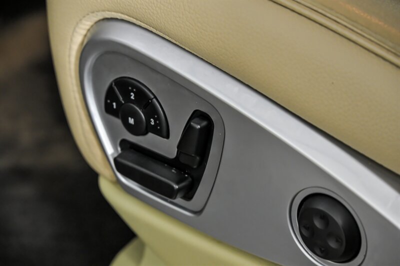 Used 2012 Mercedes-Benz GL 450 4MATIC image 22