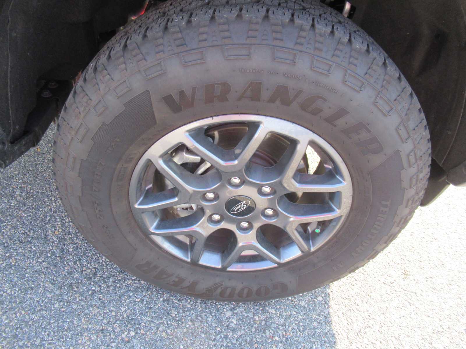 Used 2025 Ford Ranger XLT w/ Equipment Group 301A High AWD/4WD image 10