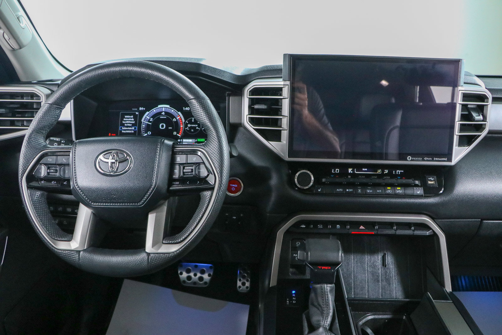 Used 2024 Toyota Sequoia SR5 w/ SR5 Premium Package AWD/4WD image 18