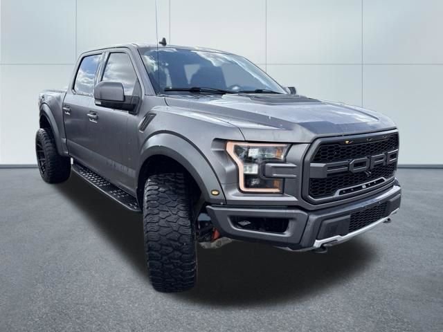 Used 2020 Ford F150 Raptor w/ Equipment Group 802A Luxury image 5