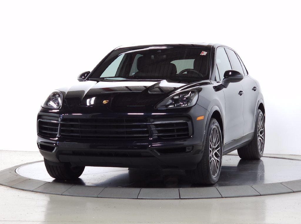 Used 2022 Porsche Cayenne S AWD/4WD image 3
