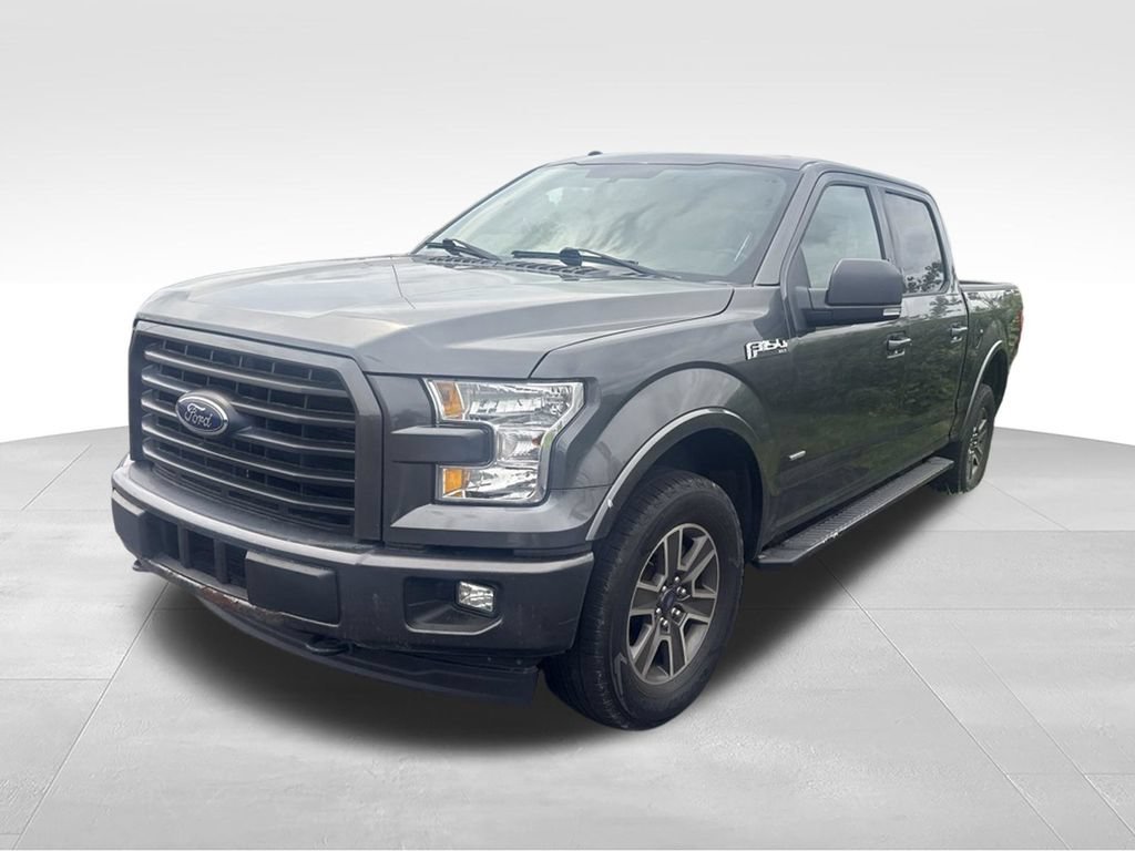 Used 2017 Ford F150 XLT w/ Equipment Group 302A Luxury AWD/4WD image 8