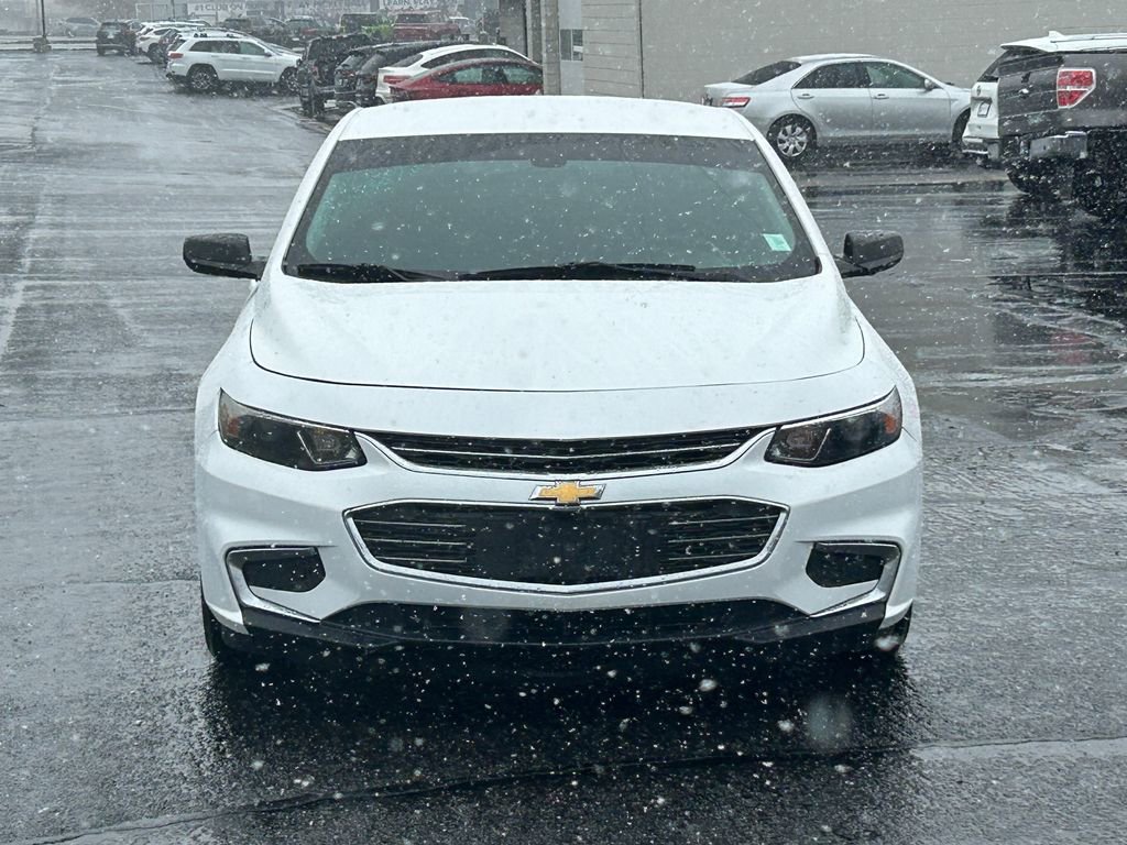 Used 2017 Chevrolet Malibu LS w/ LPO, Convenience Package 1 image 9