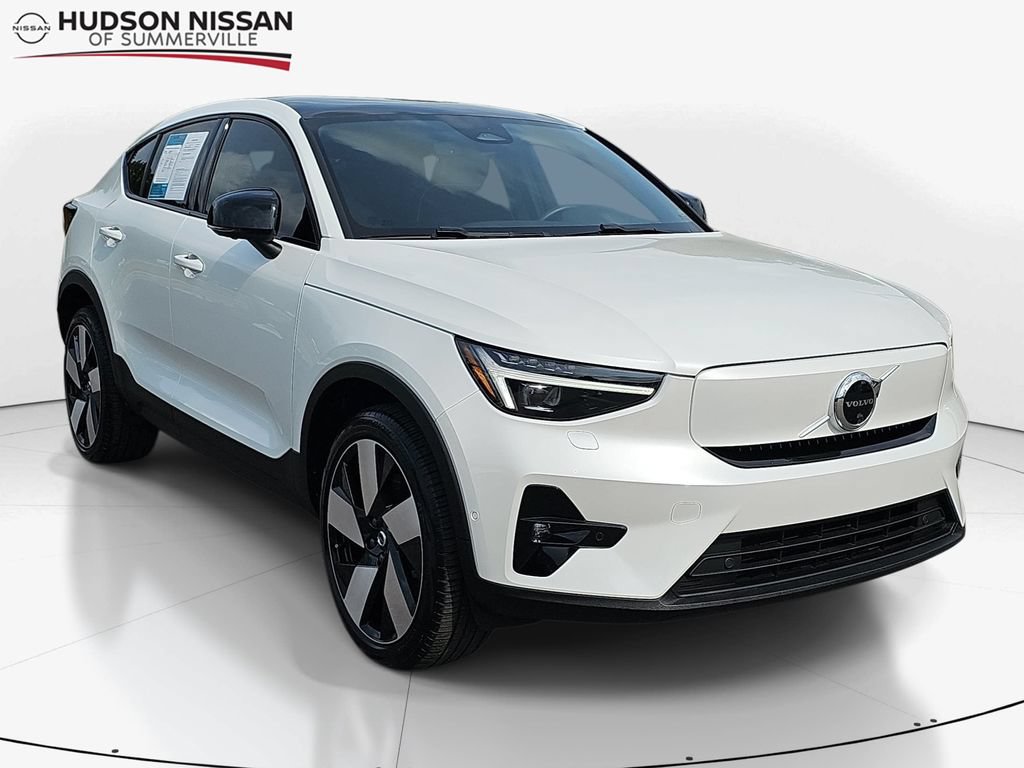 Used 2023 Volvo C40 P8 Recharge Ultimate w/ Protection Package Premier AWD/4WD 360° Tour