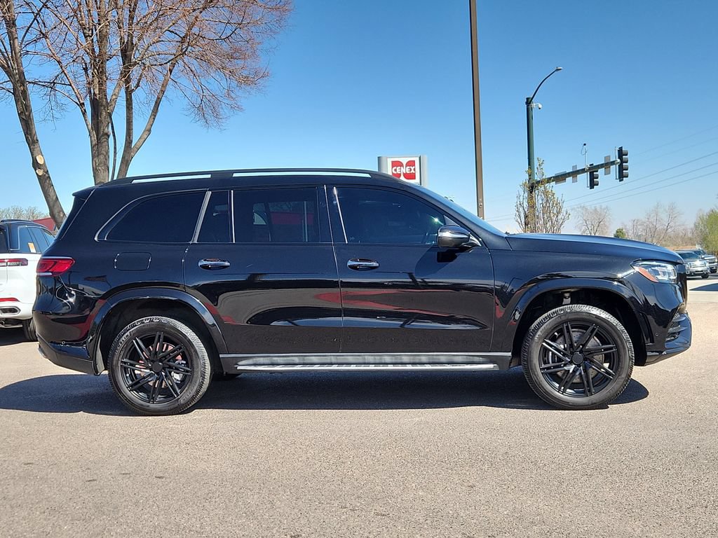 Used 2023 Mercedes-Benz GLS 450 4MATIC image 2
