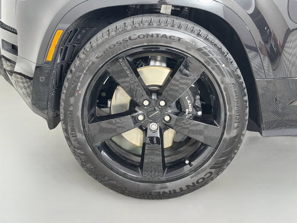 New 2026 Land Rover Defender 130 V8 AWD/4WD image 33