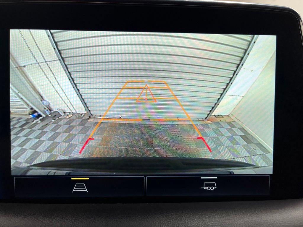 Used 2024 Chevrolet Tahoe Premier RWD image 17
