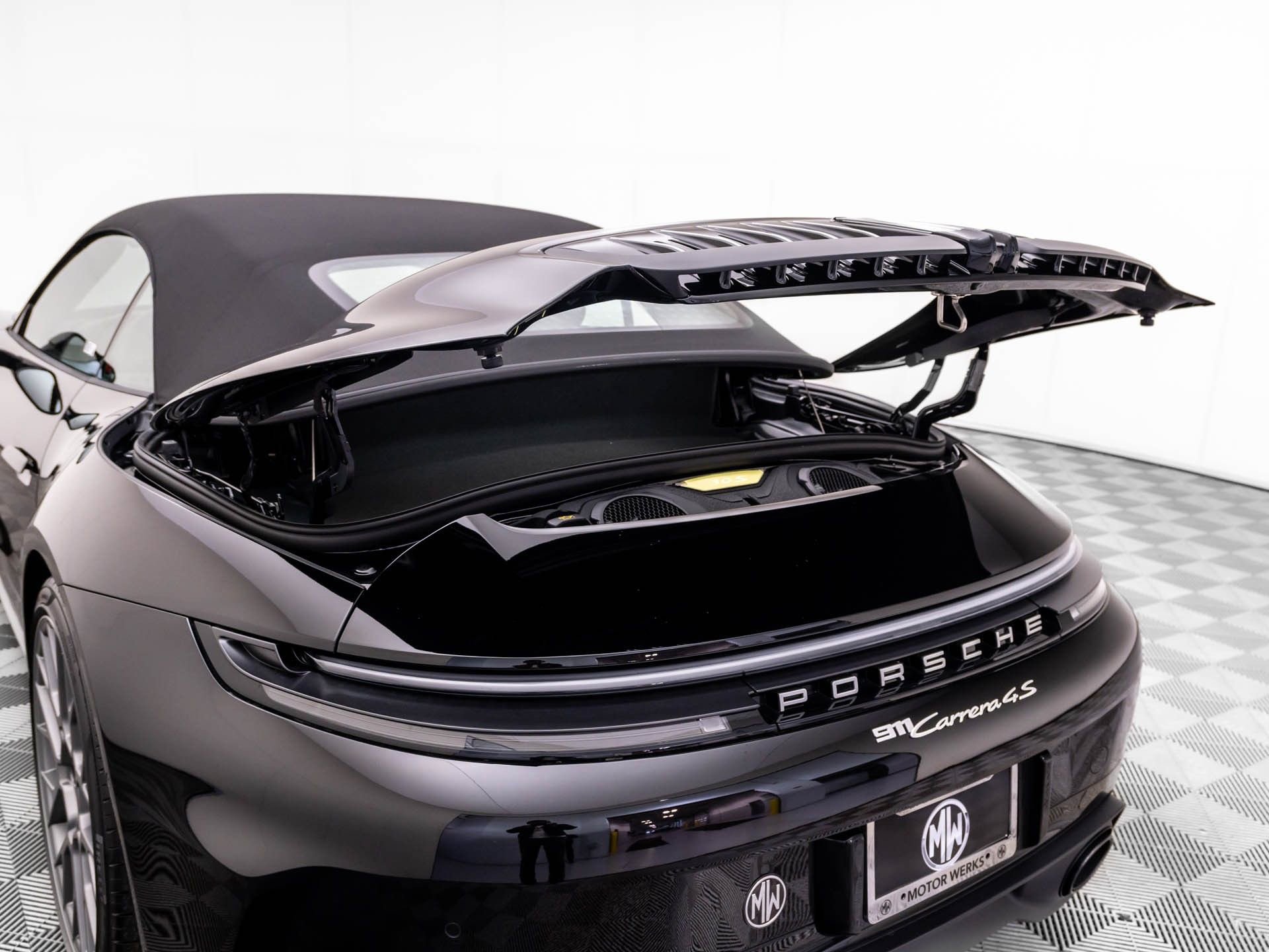 New 2026 Porsche 911 Carrera 4S AWD/4WD image 34