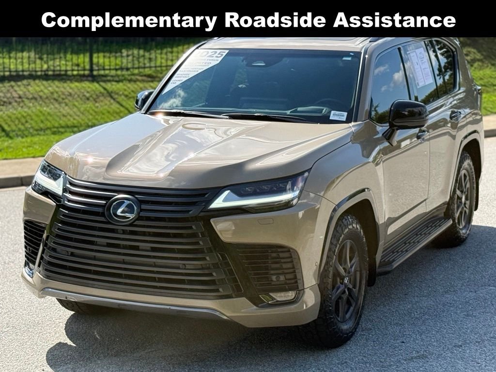 Certified 2025 Lexus LX 700h Overtrail AWD/4WD image 10
