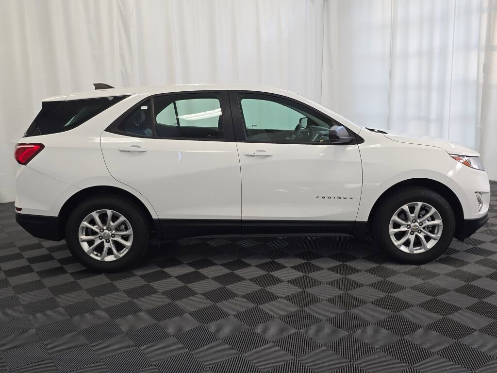 Used 2020 Chevrolet Equinox LS image 7