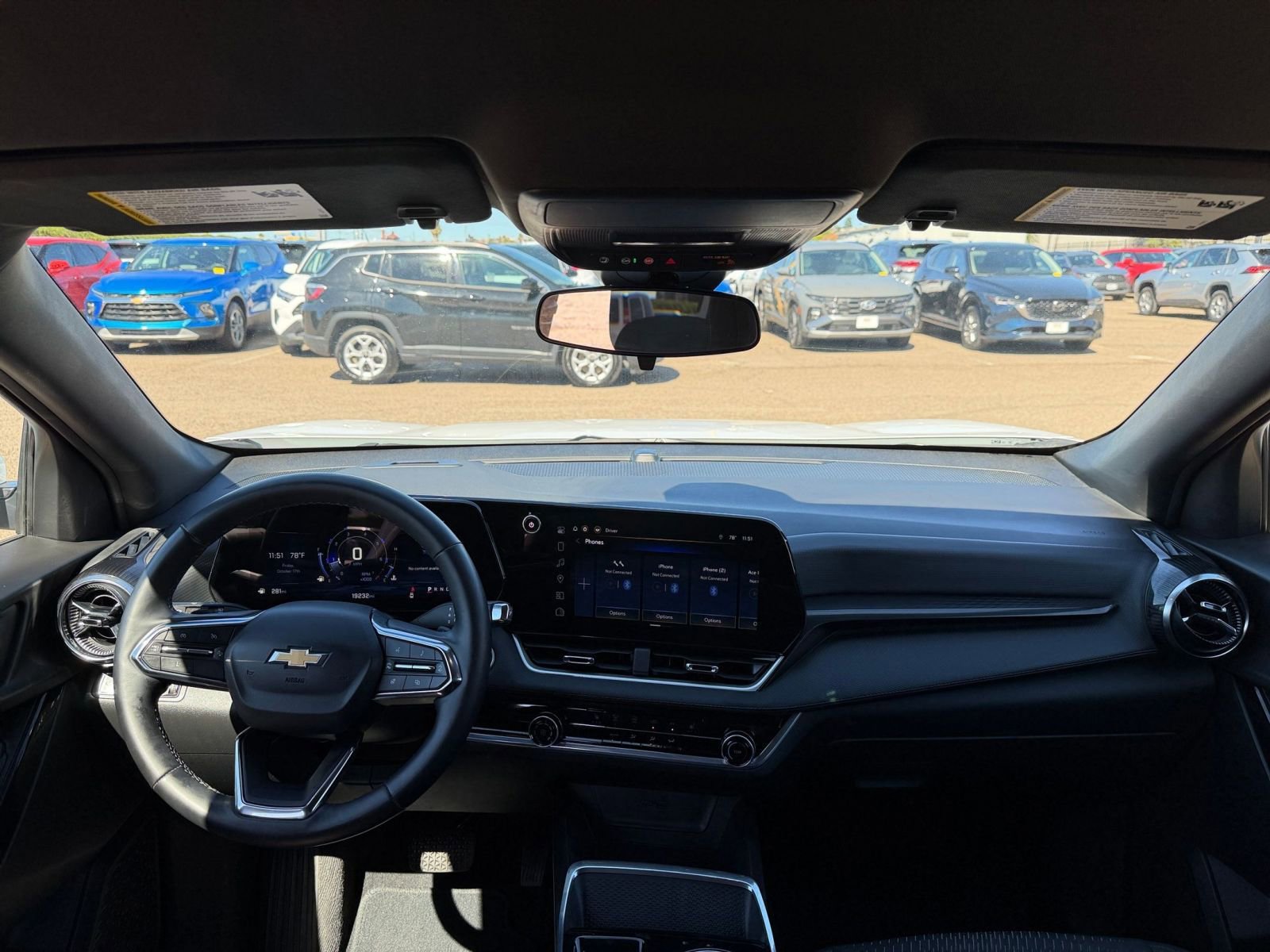 Used 2025 Chevrolet Equinox LT image 32